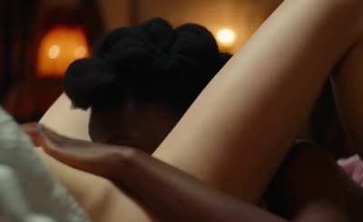 Emma getting worshiped in Poor Things