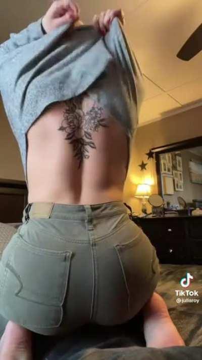 a girl i know… fyp