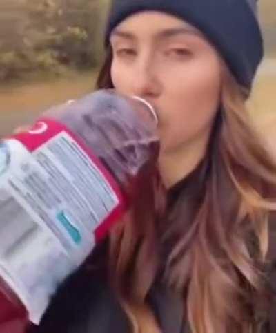 HMC while I skateboard