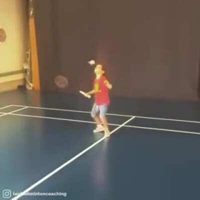 How to play badminton