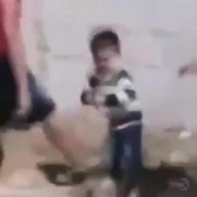 COMO TIRA A LETRAS GRANDE ¿