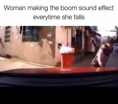 Stop hitting her >:(