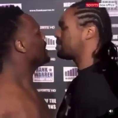 hagan sus chistes referentes a este video 😳