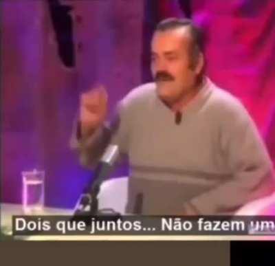 Não sei quem fez isto mas riam-se um bocado