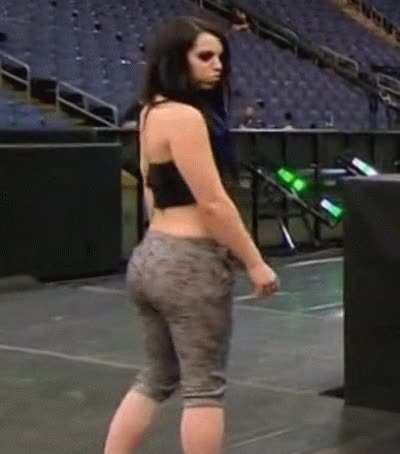 Sulky Paige has a great ass