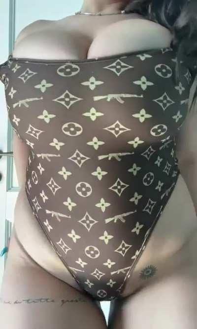 The young ones are always the horniest