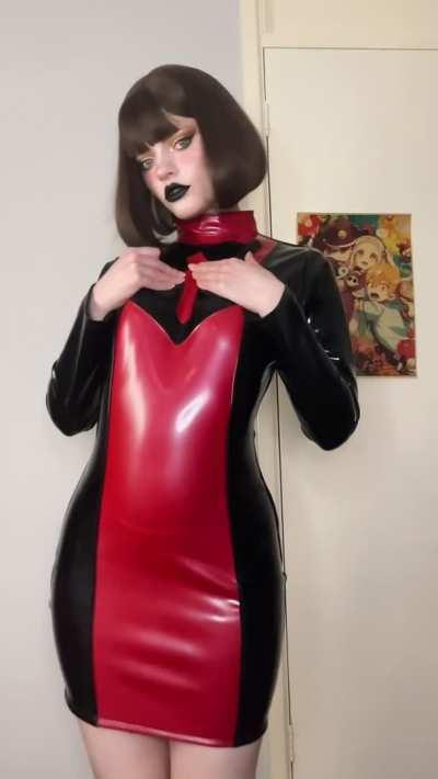 Nothing more delicious that the feel and sound of latex ❤️ sound on in redgifs 🖤