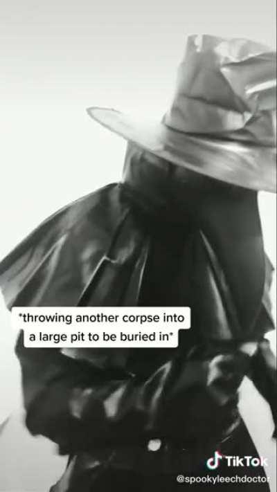 this video is the reason i decided to download TikTok and i think y'all would like it too