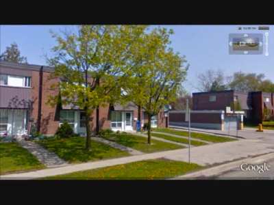 A slideshow of Toronto's hoods (2009)