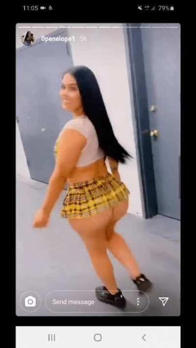 Oh her way to a fuckfest