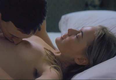 Kate Winslet gets her tits sucked in 'Jude' (1996)