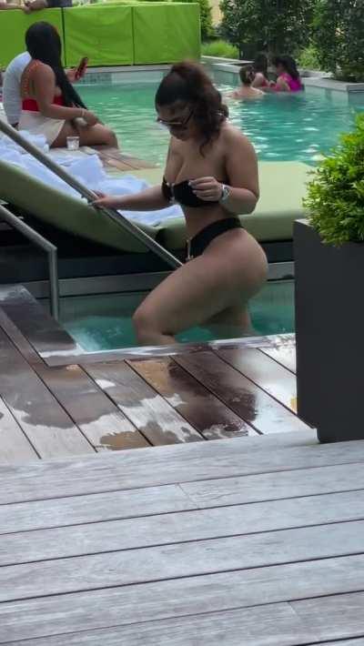 At least it looks good