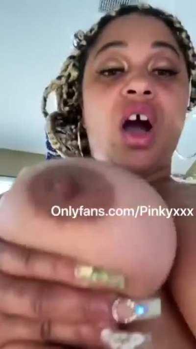 Big ass Squirtin r/hardfucc