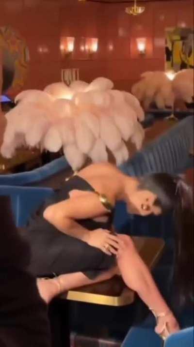 Salma Hayek (Glamour Magazine)