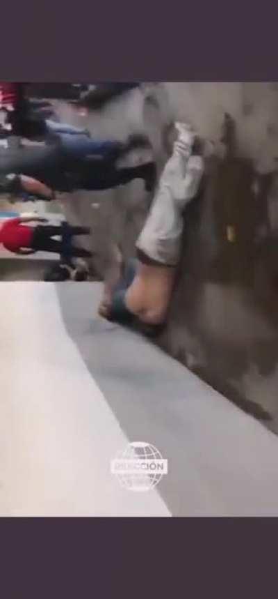 A football match between Queretaro and Atlas teams in Mexico City ends up with 17 confirmed casualties at the moment...