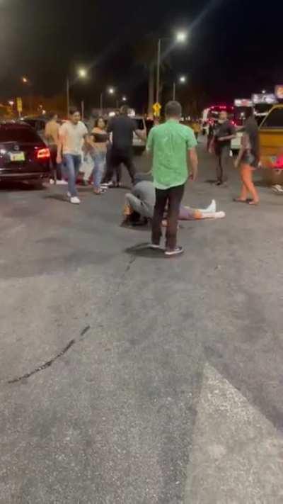 Brawl at the famous “Welcome to Las Vegas” sign ends in 2 brutal sucker-punch KO’s and a head stomp.