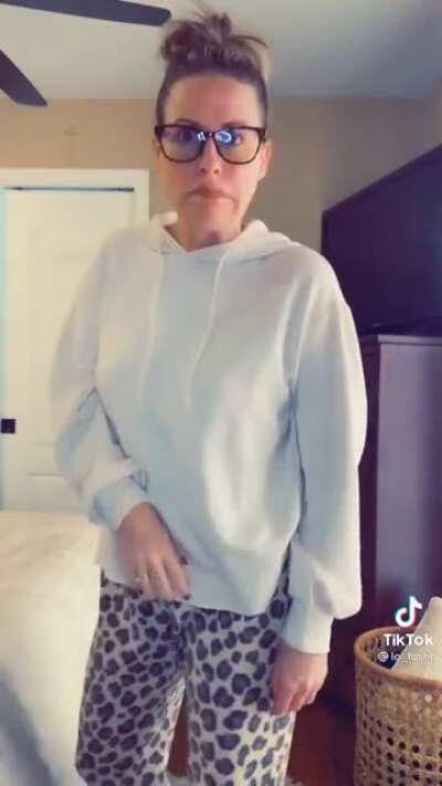 Buss it challenge frm a milf 🤤🤤