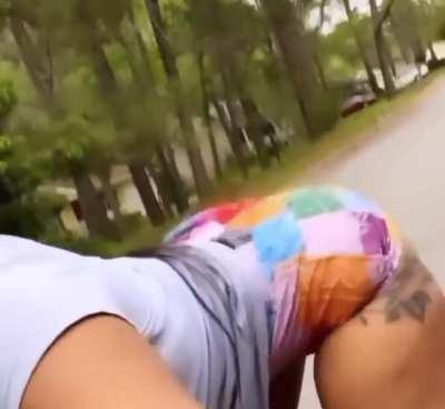 Anybody want my content?😋