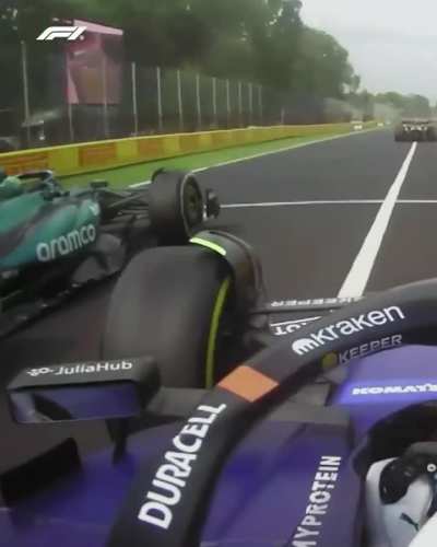 Para que tengan un poco de idea como fue la carrera de F1 de Franco desde adentro del auto
