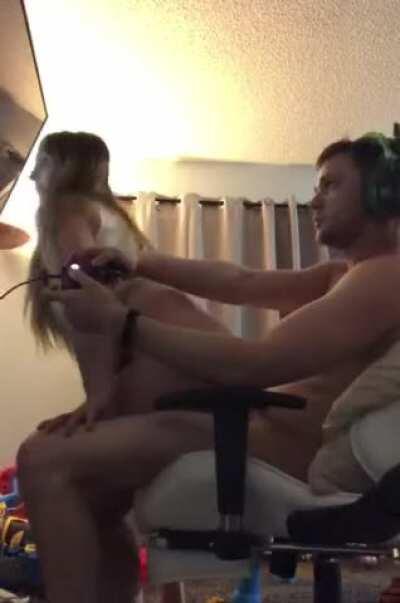 Guess this pussy helped him make champion😜