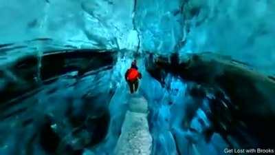 🔥 A cave of ice, Iceland