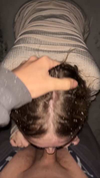 Slut roommate mouth fucked outside  