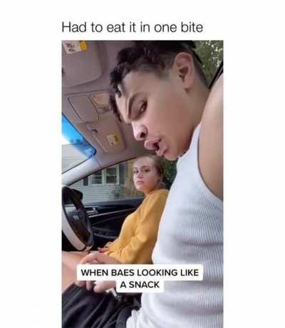 Her reaction screamed cringe