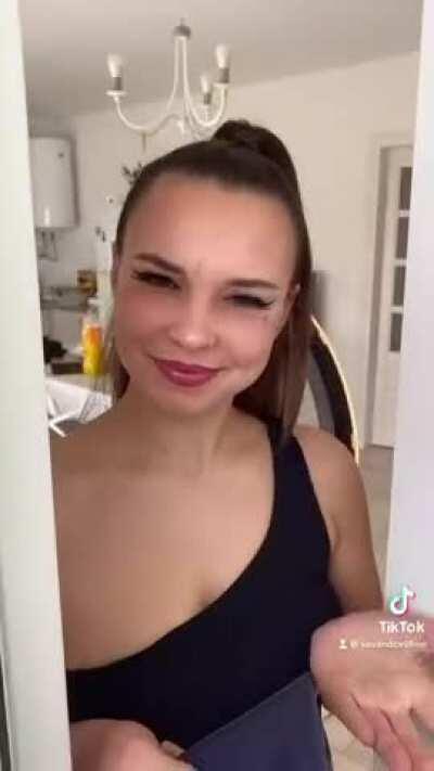 🍕Pizza boy got very lucky😏