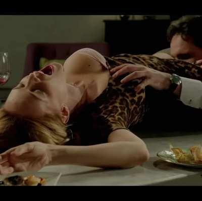 Heather Graham for a minute - A Supercut