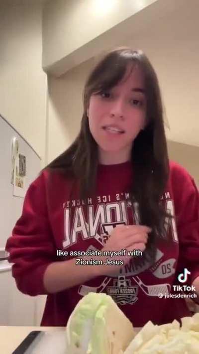 A young Jewish American woman opens up about how she became an anti-Zionist