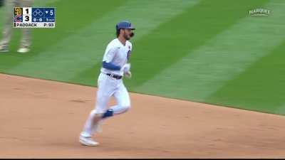 [Highlight] Kris Bryant puts a ball in the basket for his 12th HR of the year 5-1 Cubs