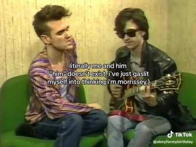 What chord does Marr play in this video?