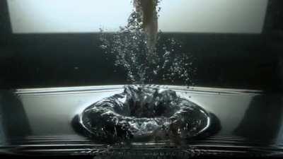 Popping Air Balloon Underwater