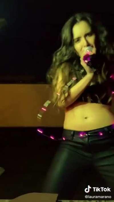 Laura’s sexy dancing