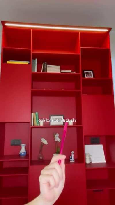 I’m ready for college!! Ops 🙊 where are my clothes?