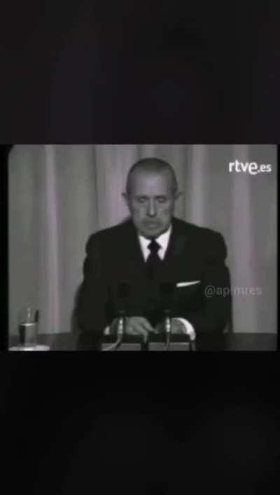 F por el general Paquito 😔