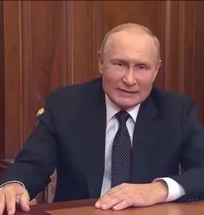 Неизвестные хакеры опубликовали расшифрованное обращение Путина, на самом деле он сказал...