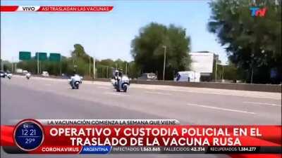 -Pero no se habían disuelto? -Eso es lo que queríamos que creyeran! 😈