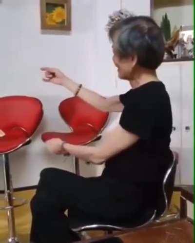 Expert sleight of hand magician!