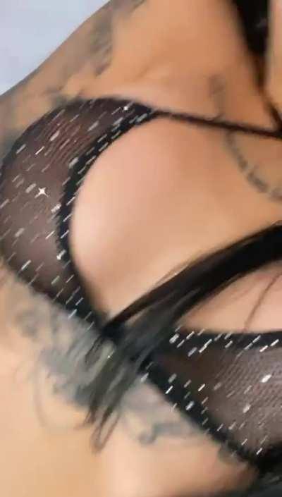 Will you give me your load? 😋