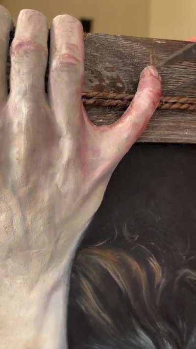 Making carving a part of the painting 🤯 