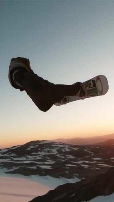 Dope Snowboarding Video from gimbalgod on Instagram
