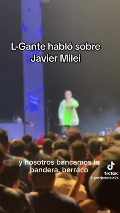 Estubo en cana y todo, pero asi como lo ves es mas democratico que muchos politicos.