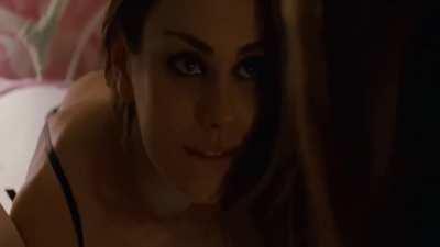 Mila Kunis and Natalie Portman in Black Swan