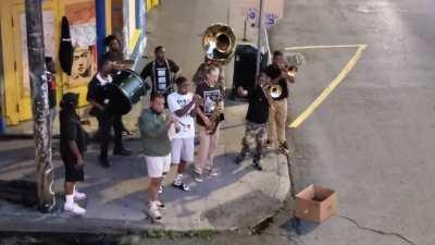 Music is back on Frenchmen Y'all!