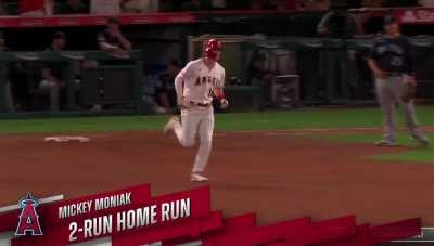 [Highlight] [Highlight] Mickey Moniak smashes a 2 run homer to tie the game again