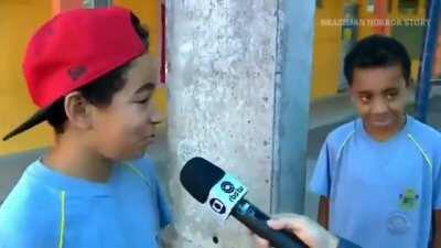 Três conchas de frango!