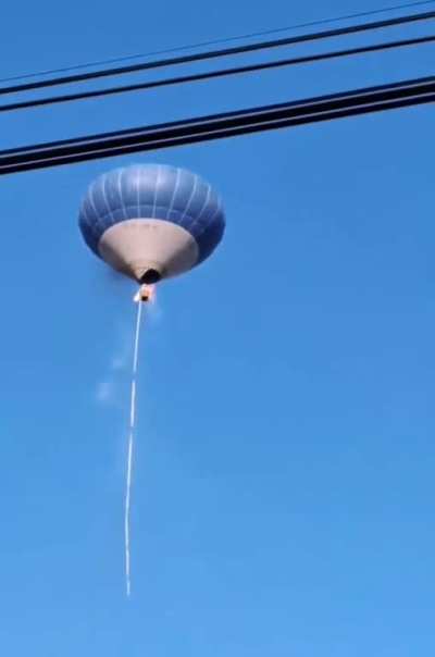 Hot air balloon catches on fire in mid air in Mexico