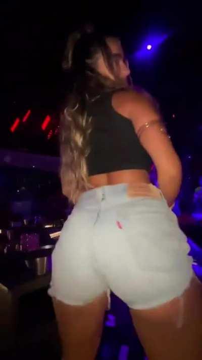 Sommer | At the club | IG Story | July 2023