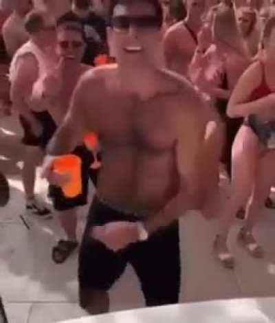 New British PM Rishi Sunak. Slayyyy Kinnggggg